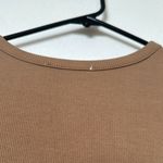 Kaleigh Brown Short Sleeve Top Size M Photo 4