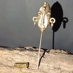 Art Deco Tribal Face Mask Label Stick Pin Gold Tone Unique Dangle Design 2 Inch Photo 6