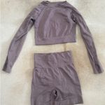 Amazon Workout Set  Photo 1