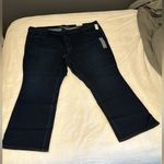 Old Navy -Mid-Rise Kicker Boot-Cut Jeans NWT Photo 1