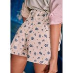 Sézane NWT Sezane Deia Short in Blue Rose Floral Heavy Cotton Pleated Shorts 34 / 2 Photo 2