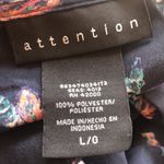 Attention  feather print blouse Photo 3