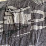 Z Supply  Gray Camouflage Knit Front Pocket Tank Top Size M Photo 3