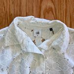 CAbi  #5162 Spring Portrait White Floral Lace Shirt Jacket Womens Medium Photo 4