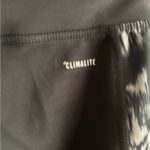 Adidas  Black and Grey Patterned Cropped Leggings S Photo 5