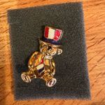 Avon patriotic teddy bear pin/brooch vintage gold toned Red Photo 2