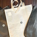 Lululemon  black and white small tote bag set (3) Photo 0