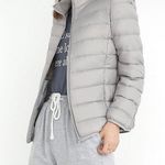 Woman Packable Lightweight Water Photo 1