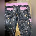 Magellan outdoors Camouflage Cargo Pants with Pink Accents women 2x Photo 10