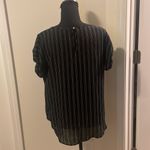 Lily White - Short sleeve,‎ stripe, black and white blouse Size M Photo 4