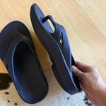 OOFOS Navy Thong Recovery Ortho Flip Flop Sandals Size Women 10 Blue Photo 7