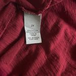 Catherines  Womens Top 2X Red V Neck Graphic Tee Boho Artsy Lightweight‎ Soft Photo 5