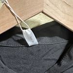 iEFiEL Size Medium Black Button Photo 3