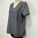 FIGS  Catarina One-Pocket Scrub Top Graphite Gray Medium Nurse Healthcare Classic Photo 7