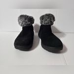 Khombu black suede winter booties women size 8 M Photo 3