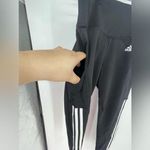 Women's Adidas activewear, yoga, pants, size small‎ Black Photo 1
