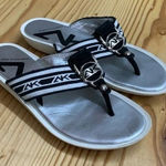 Anne Klein Sport Womens 6 Black White Striped Thong Sandals Flip‎ Flops Comfort Photo 0