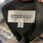 Studio I Cute martini olive flowy crinkle sleeveless lined blouse Y2K cocktails Photo 3