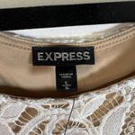 EXPRESS  Women's Floral Scalloped Lace Cropped Blouse Size Large NWT Romantic Photo 3