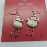NWT Dangling Snowman Earrings Christmas Winter White Photo 1