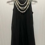 London Times  mob wife funeral Black Sleeveless Dress w pearl necklace sz 6 Photo 0