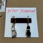 Betsey Johnson  Multicolor Spider Earrings 2 Pairs. Photo 4