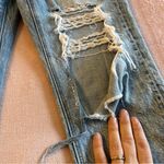 American Eagle high rise mom jeans size 6 short light wash distressed straight Photo 11