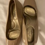 Nude Patent Leather Heels Tan Size 7 Photo 2