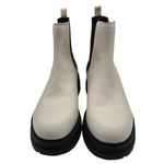 Marc Fisher  Chelsea Pirro Boots Lug Sole Size 10 Chunky White Leather Platform Photo 1