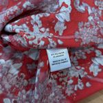 Evereve  Keira Floral Print Smocked Neck Long Puff Sleeves  
Blouse Top Size Small Photo 6