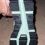 on cloud On-running Photo 3