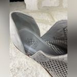 Vince Camuto  Fritzey grey suede laser woven accent open toe booties sz 10 Photo 7