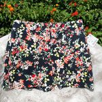 ZARA 50% OFF NEW Black Floral Shorts S Photo 0