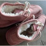 UGG  WOMEN’S 1119597 Neumal boots Lace Red White Women’s Sz 7 Boots Booties Photo 11