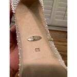 Badgley Mischka Weslee III Princess Pump Sz 9.5 NWOB Pearl Embellishments Bride Photo 11