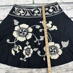 Bandolino  Petite Black w/ Large White Floral Embroidery Flare Skirt‎ [Size 10P] Photo 4