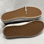 Vans Old Skool Black/White Sneakers Style 500714 Women's Size 8 Photo 4