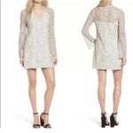 WAYF NWT  Long Bell Sleeve V Neck Lace Shift Dress S Photo 1