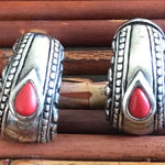 Premier Designs Pierced Silver Tone Earrings Photo 0