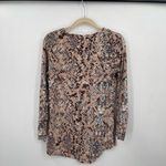 LOGO By Lori Goldstein LOGO Lori Goldstein Asymmetrical Hem‎ long Sleeve Women XS Abstract Print Top Photo 6