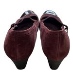 Clarks Sapphire Vase Mary Jane pumps Burgundy suede with patent cap toe size 10 Photo 3