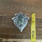 VINTAGE PAPEL SILVER TONE HEART SHAPED VICTORIAN STYLE PICTURE FRAME BROOCH Photo 3