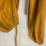 No Frills LA satin surplice tie around waist women’s crop top Size Small Orange Photo 5