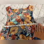 Altar'd State  floral too size L Photo 2