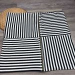 Lululemon  vinyasa‎ scarf black & white stripe zips Photo 5