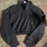 Gilly Hicks Sweatshirt Photo 0