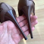 Badgley Mischka Beautiful dressy satin pumps 🔥🔥🔥 Photo 11