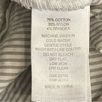 None Stretchy Seersucker cropped pants, white and taupe, pockets, size 6 Photo 11