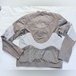 Lululemon Polar Pace Run Jacket Coat Size 8 Pelt Lunar Rock Iced Iris Like New Photo 6