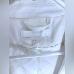 H&M  Women’s White Business Casual Blazer Photo 3